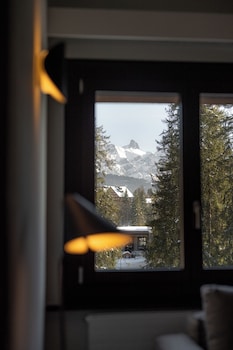 victoria hotel and residence