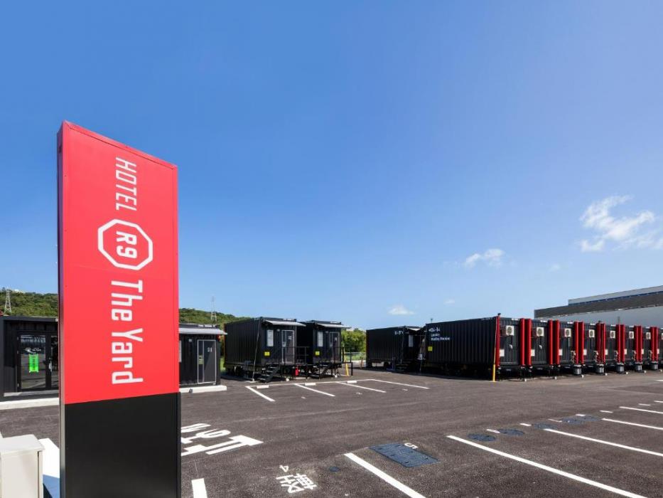 hotel r9 the yard uruma