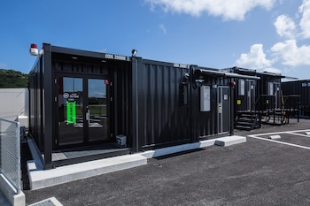 hotel r9 the yard uruma