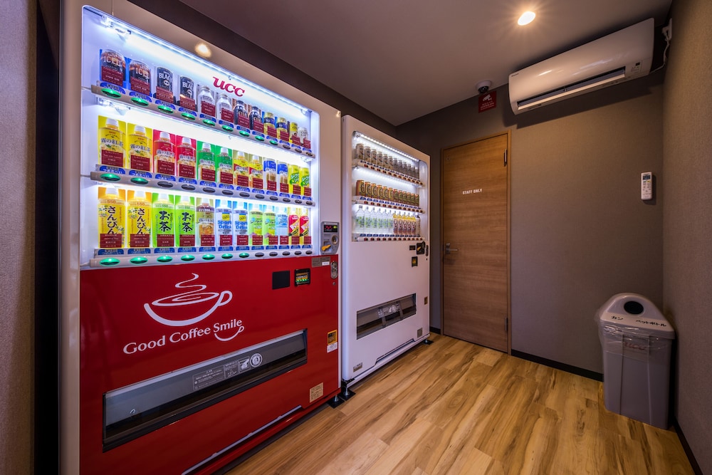 hotel r9 the yard uruma