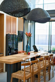 capital luxury suites