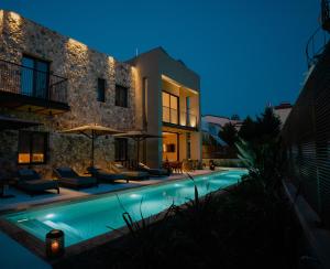 capital luxury suites