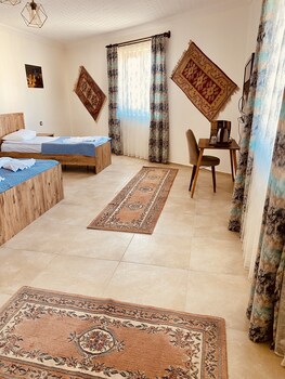 aysultan stone house