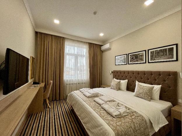 bristol hotel tashkent