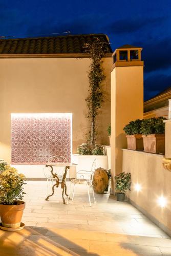 de gulia charme and relax