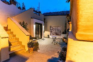 de gulia charme and relax