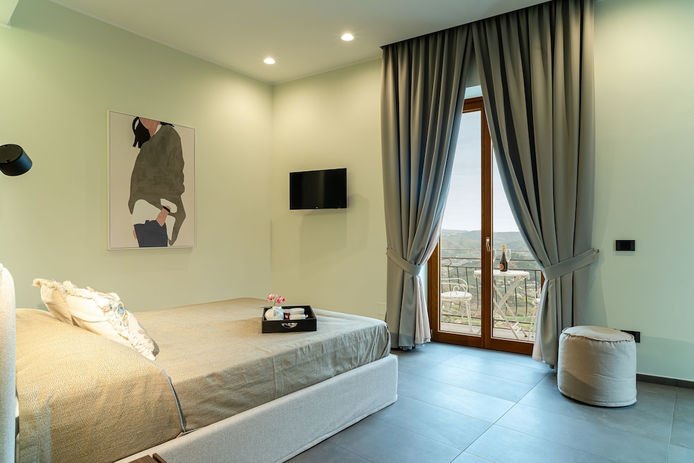 de gulia charme and relax