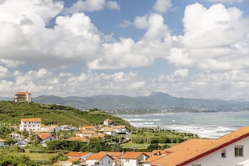 biarritz