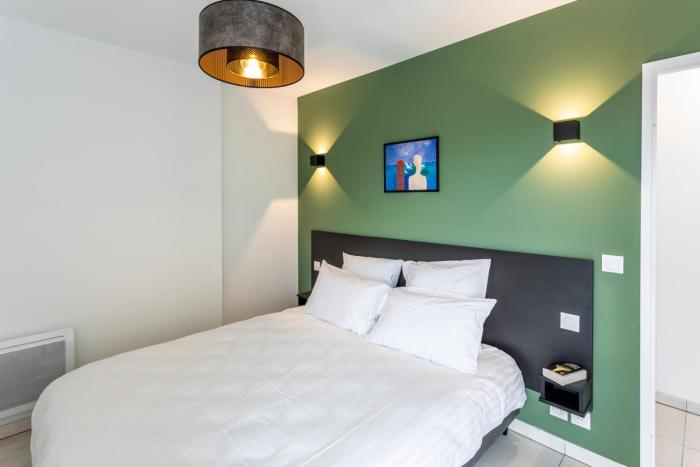 nemea apparthotel les hauts de milady