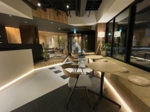 r hotel namba