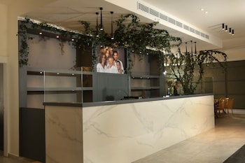 aitch boutique hotel an lih hotel