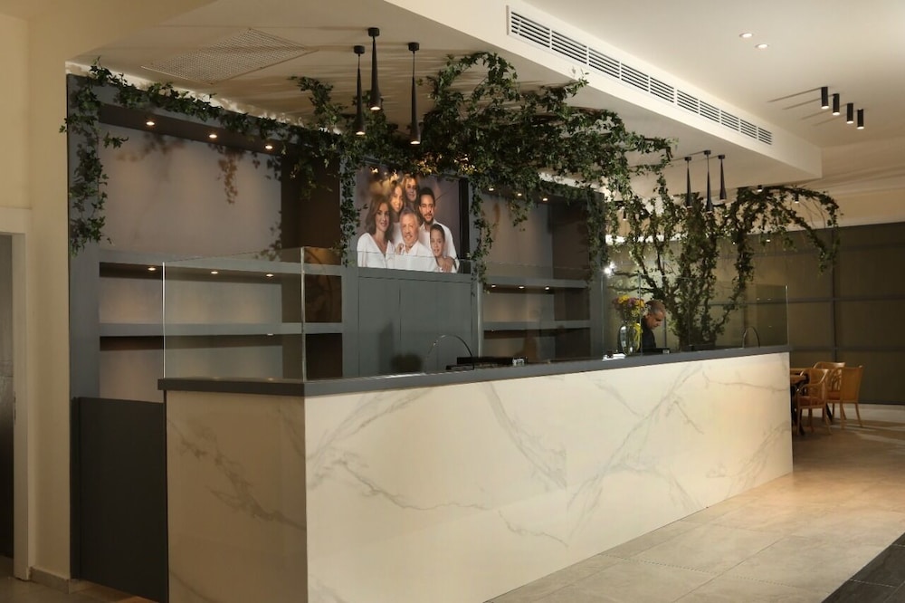 aitch boutique hotel an lih hotel