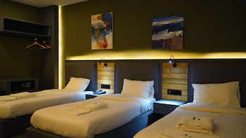 aitch boutique hotel an lih hotel