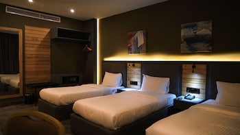 aitch boutique hotel an lih hotel