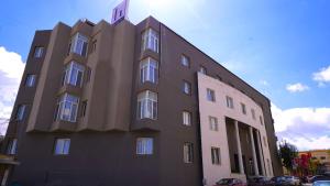 aitch boutique hotel an lih hotel