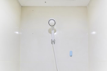 cozy studio at elvis tower apartment