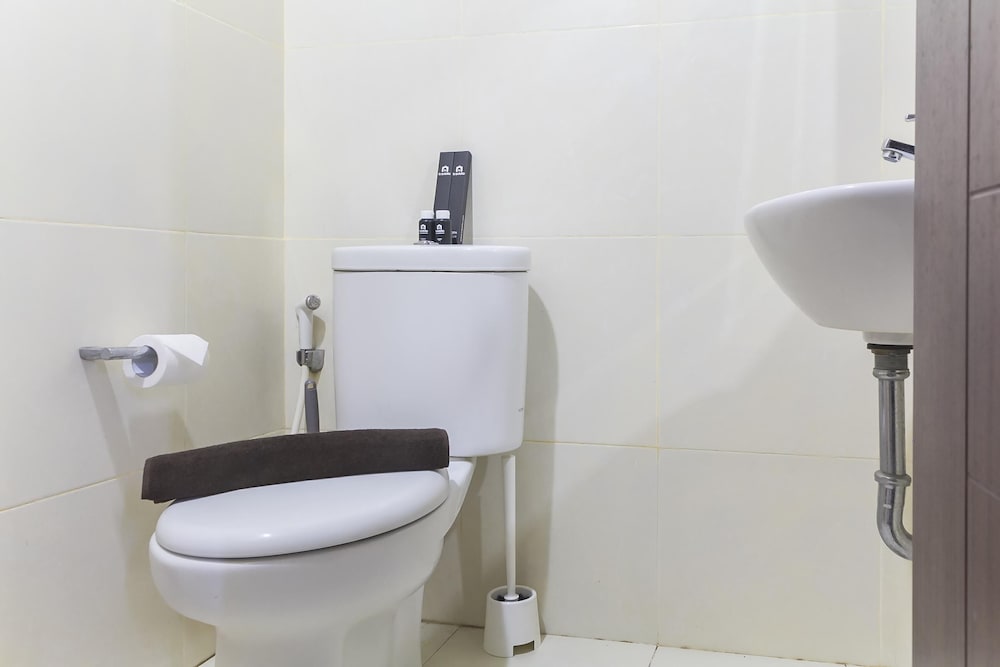 cozy studio at elvis tower apartment