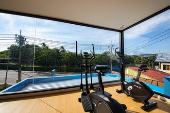 golden paradise hotel