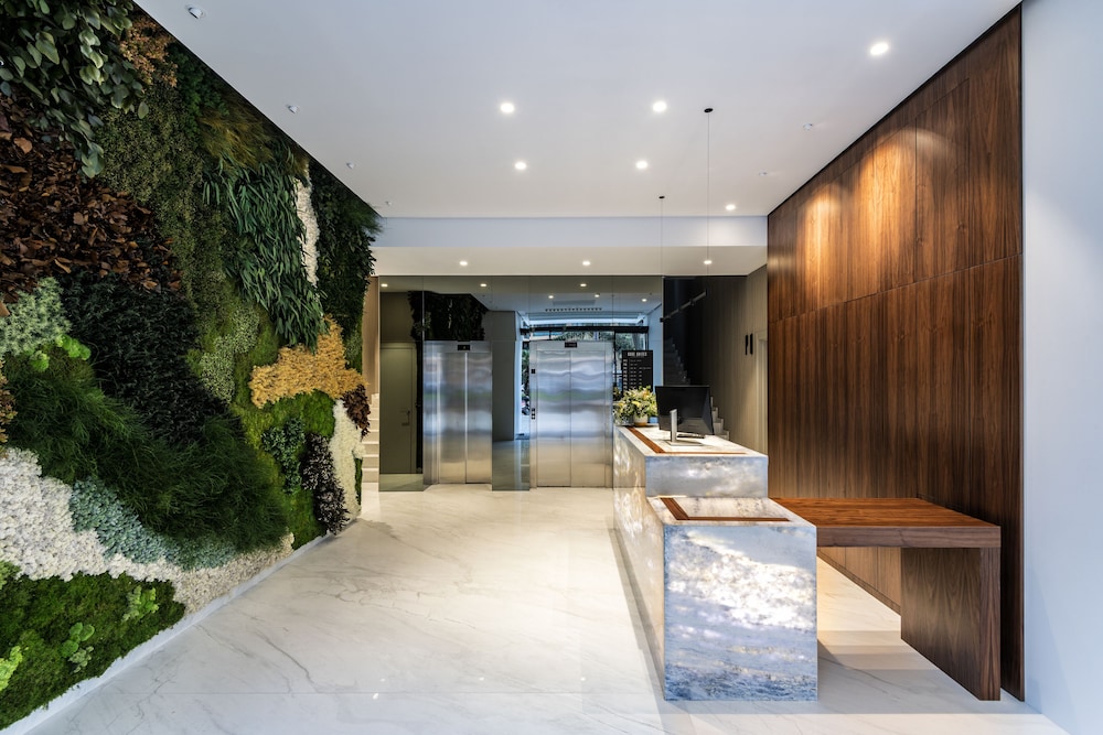 apartamentos core suites valencia