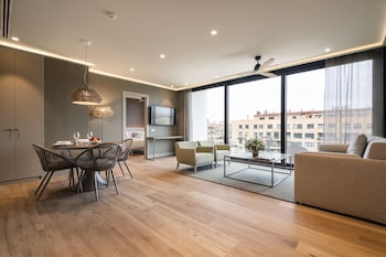 apartamentos core suites valencia