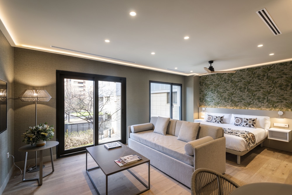 apartamentos core suites valencia