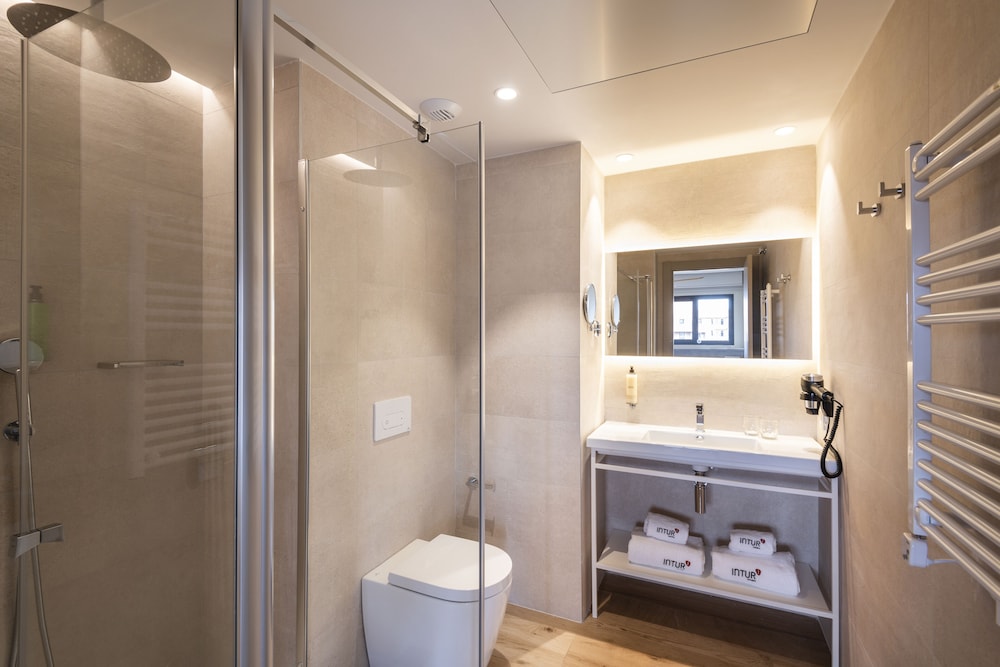 apartamentos core suites valencia
