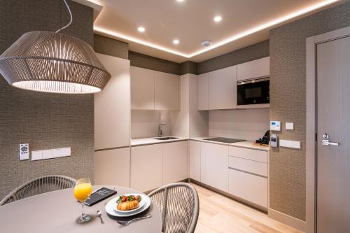 apartamentos core suites valencia