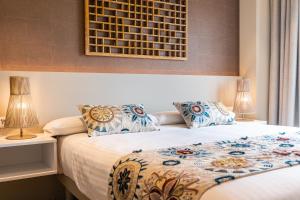 apartamentos core suites valencia