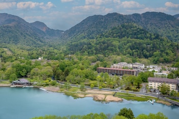 kamenoi hotel okunikko