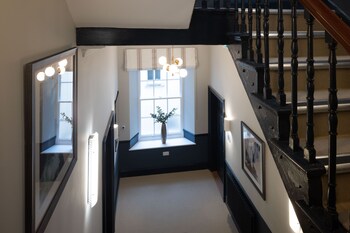 Redmayne House,,0 star