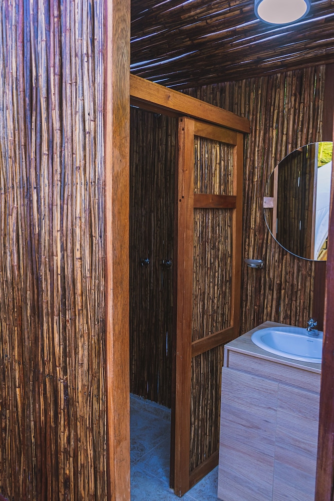 cabanas tequendama playa arrecifes parque tayrona