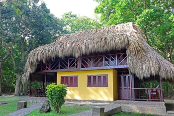 cabanas tequendama playa arrecifes parque tayrona