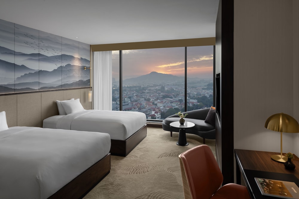 crowne plaza vinh yen city centre an ihg hotel