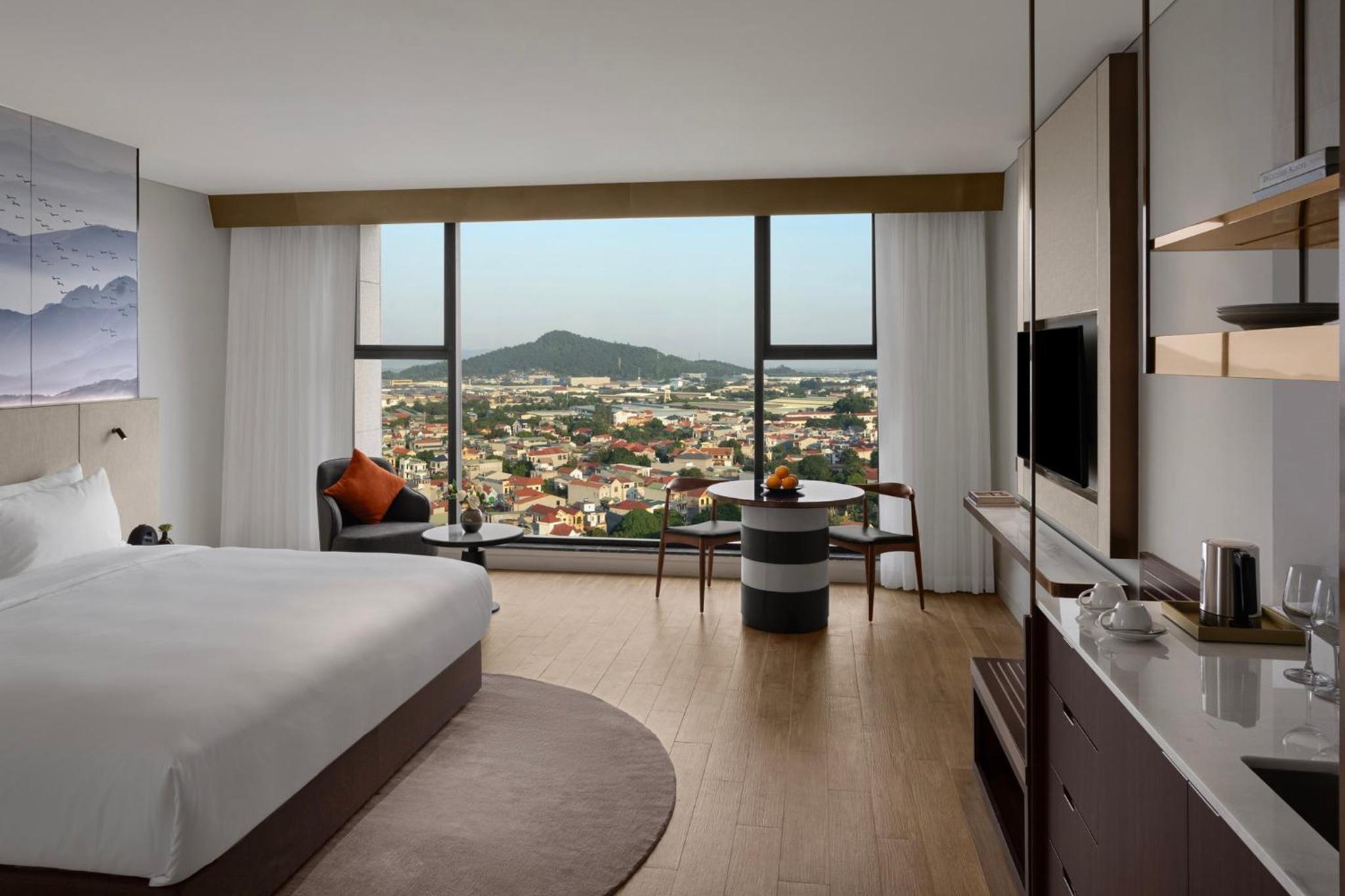 crowne plaza vinh yen city centre an ihg hotel