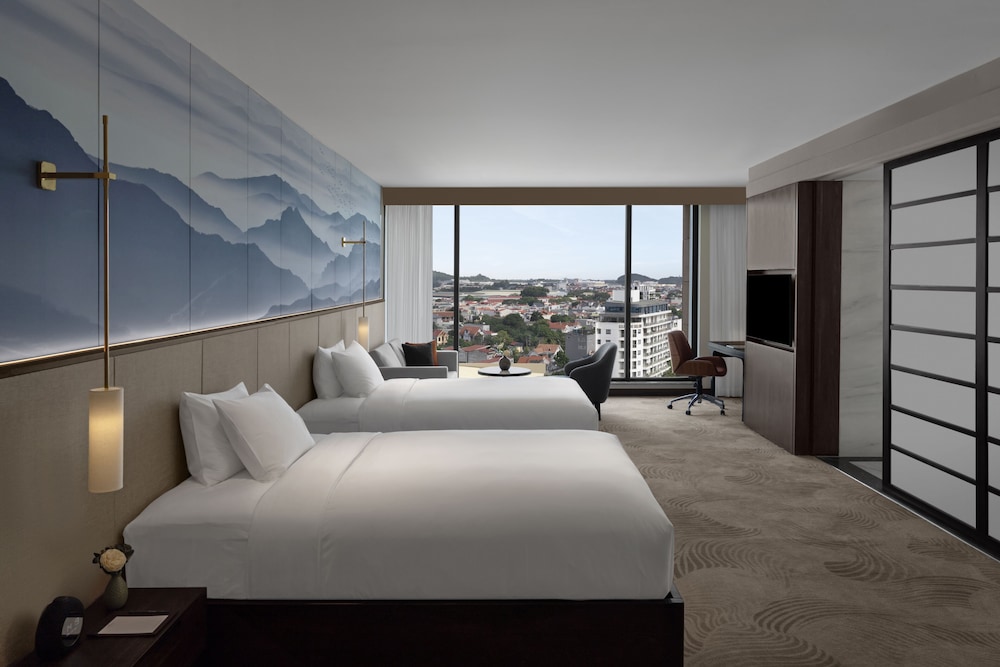crowne plaza vinh yen city centre an ihg hotel