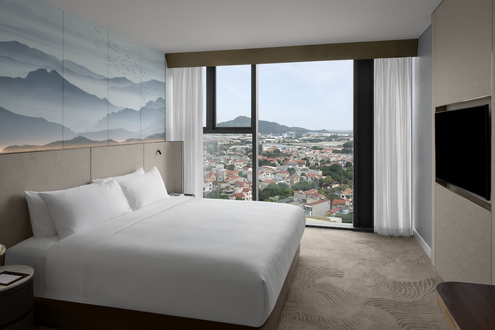 crowne plaza vinh yen city centre an ihg hotel