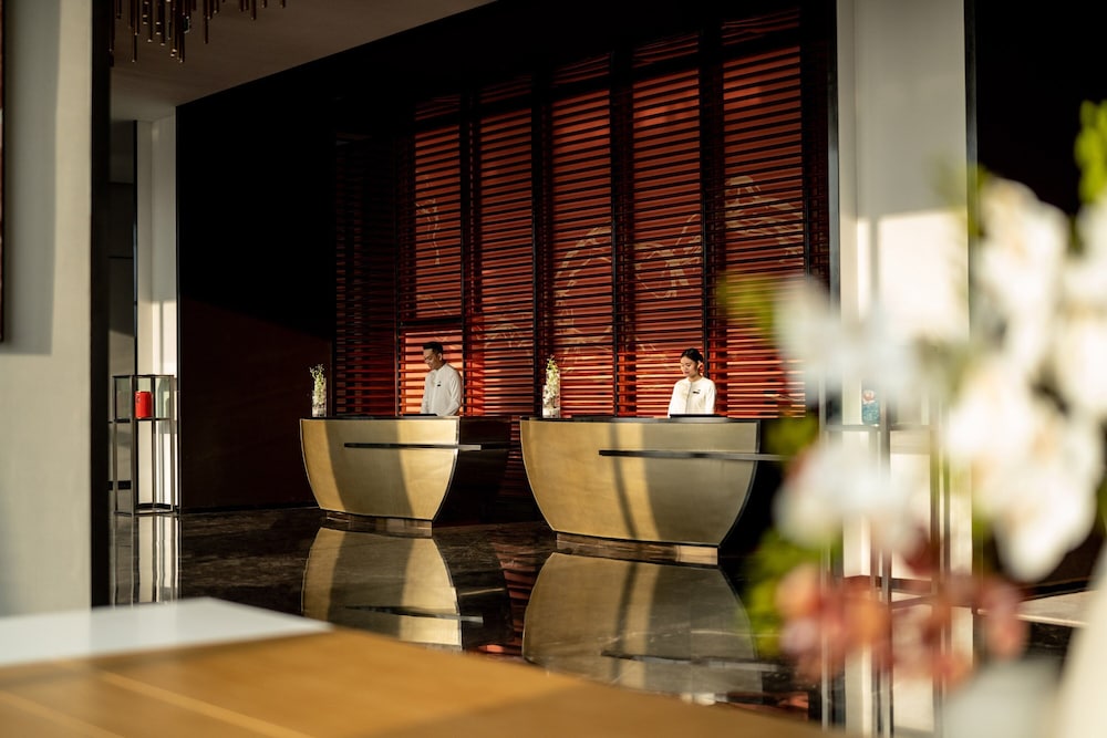 crowne plaza vinh yen city centre an ihg hotel