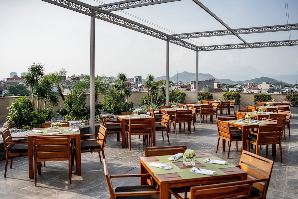 crowne plaza vinh yen city centre an ihg hotel