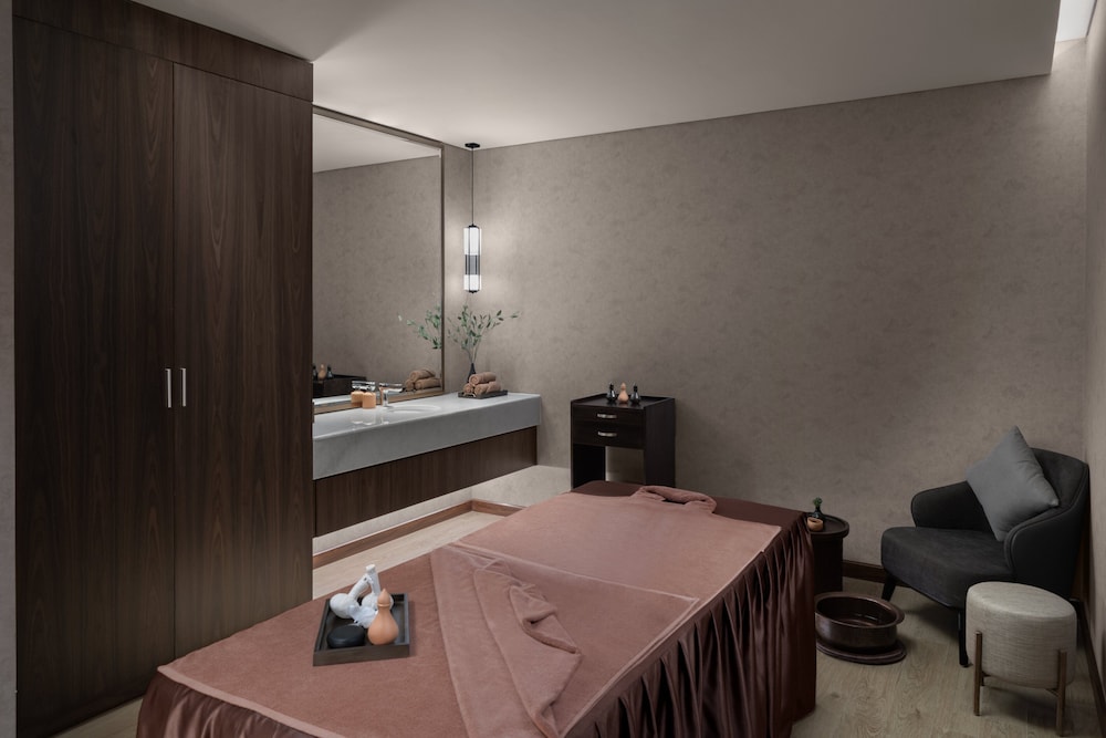 crowne plaza vinh yen city centre an ihg hotel