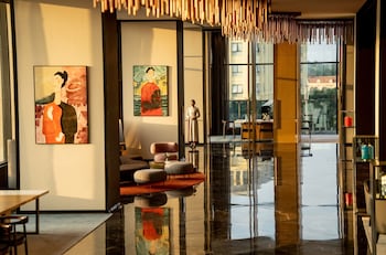 Crowne Plaza Vinh Yen City Centre, An Ihg Hotel,,5 star