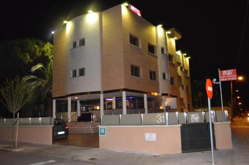 hotel 170