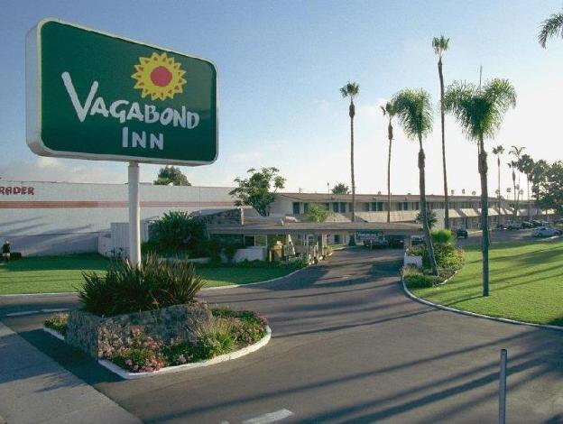 hotel palmeras chula vista