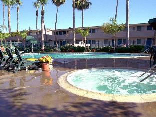 hotel palmeras chula vista