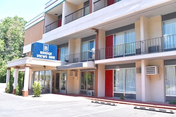 bridge views inn stroudsburg ex econo lodge