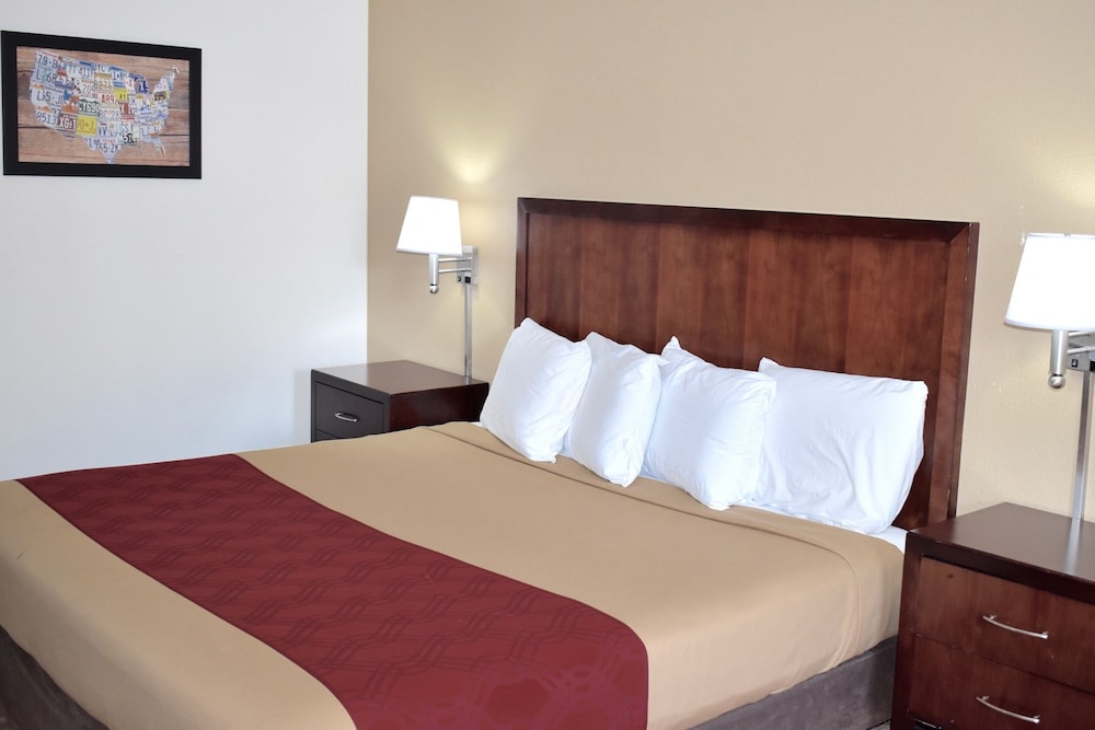 bridge views inn stroudsburg ex econo lodge