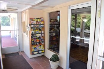 bridge views inn stroudsburg ex econo lodge