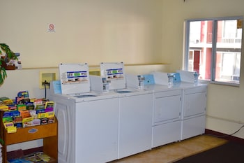 bridge views inn stroudsburg ex econo lodge