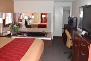 bridge views inn stroudsburg ex econo lodge