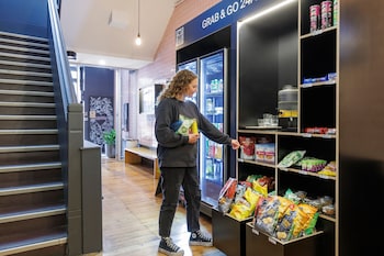 selina central melbourne