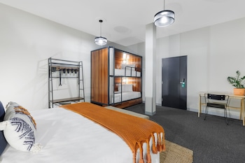 selina central melbourne